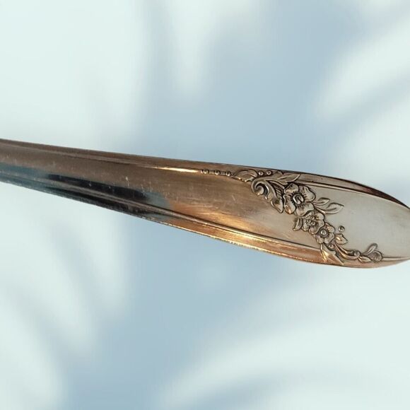 Vtg 1940s Silverware Set QUEEN BESS Tudor Plate ONEIDA Flatware 51 Pieces AS IS - Picture 12 of 15